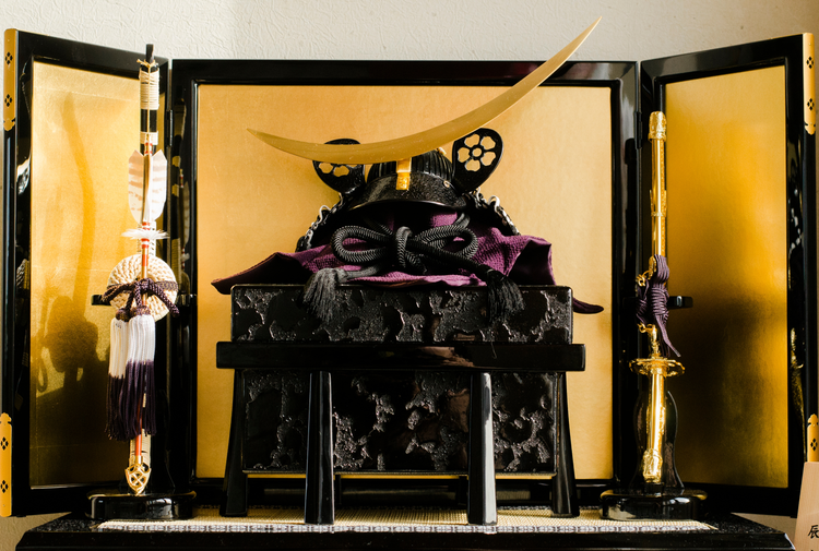 Antiques and Collectors' Items